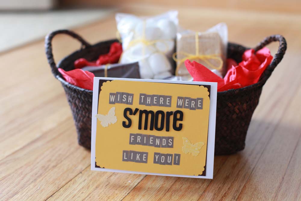 smores_gift_basket_diy Smiling Colors