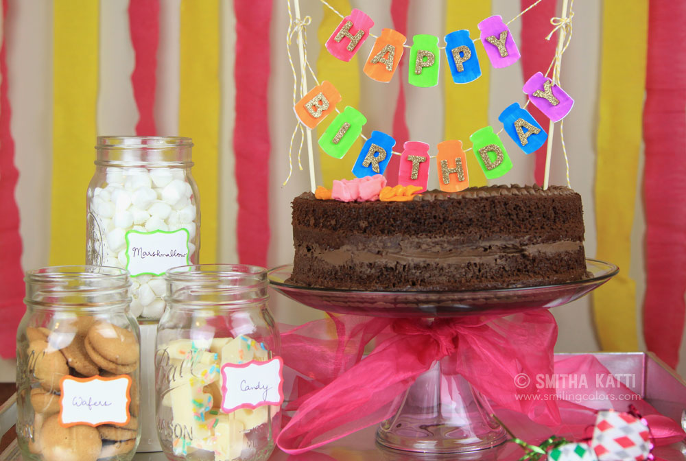 Cake topper