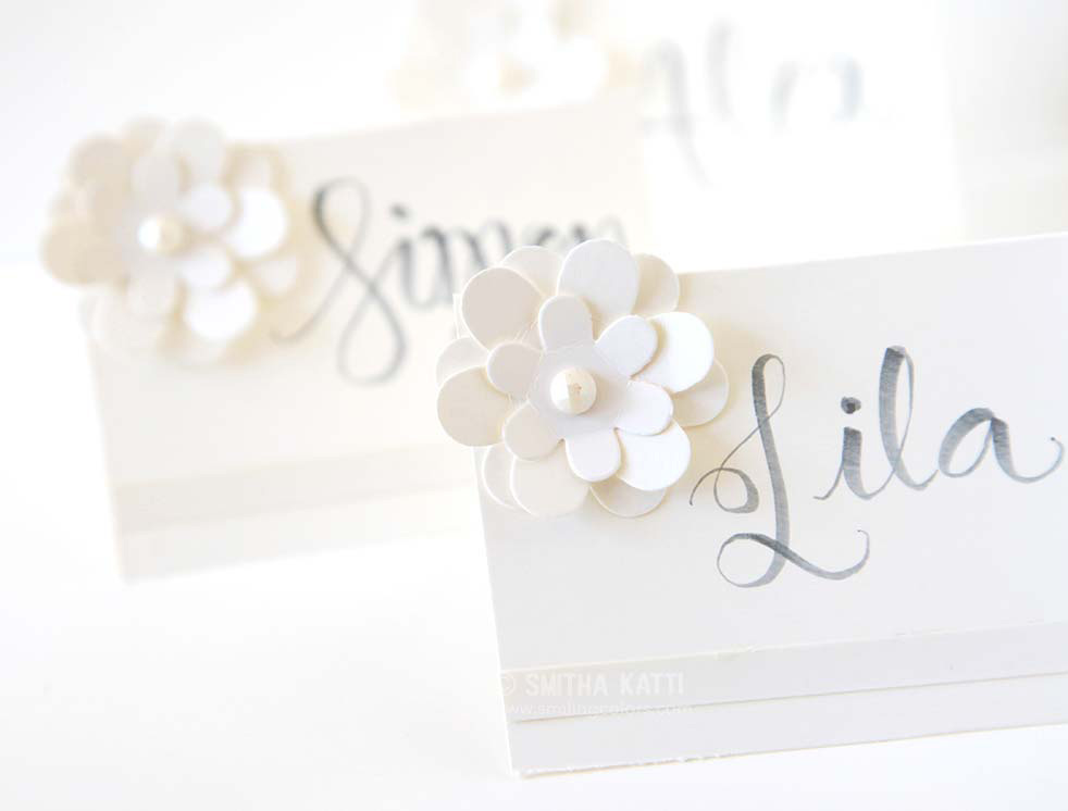 how to make place cards paper flower
