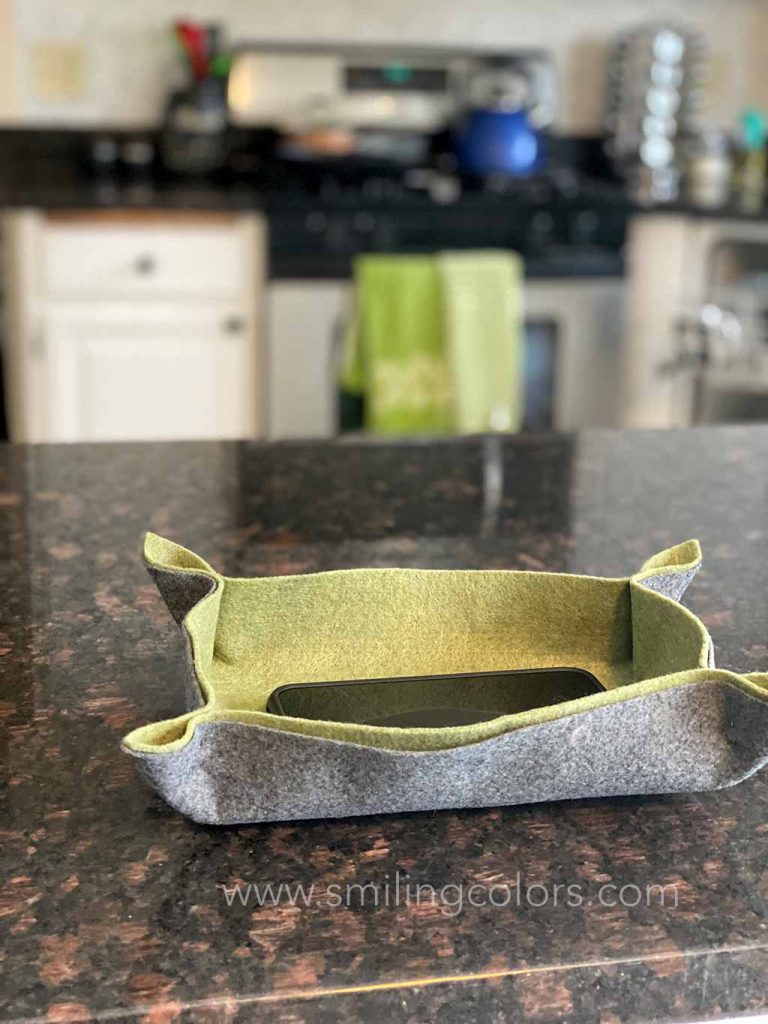 DIY felt tray