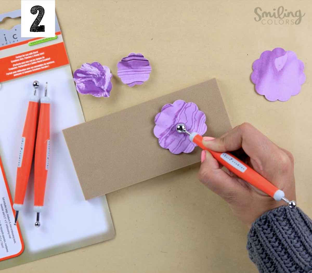 How To Make A Flower Wreath With Paper. step 2