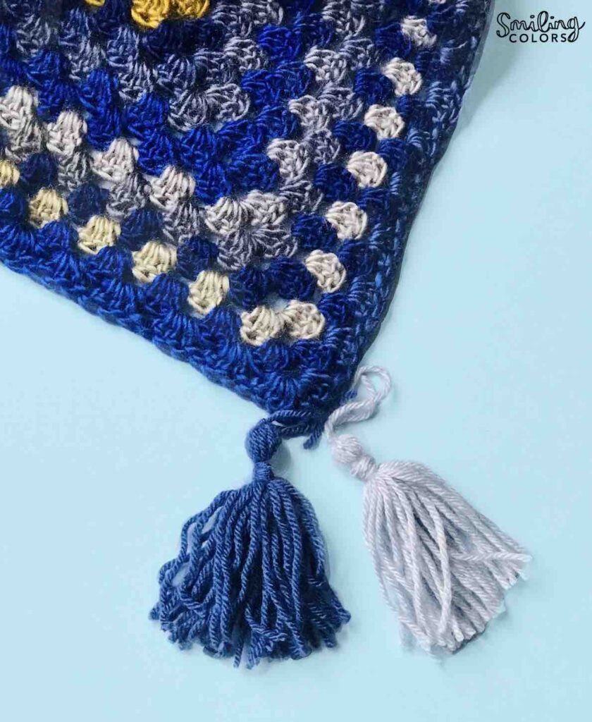 how to make a tassel from yarn for a blanket