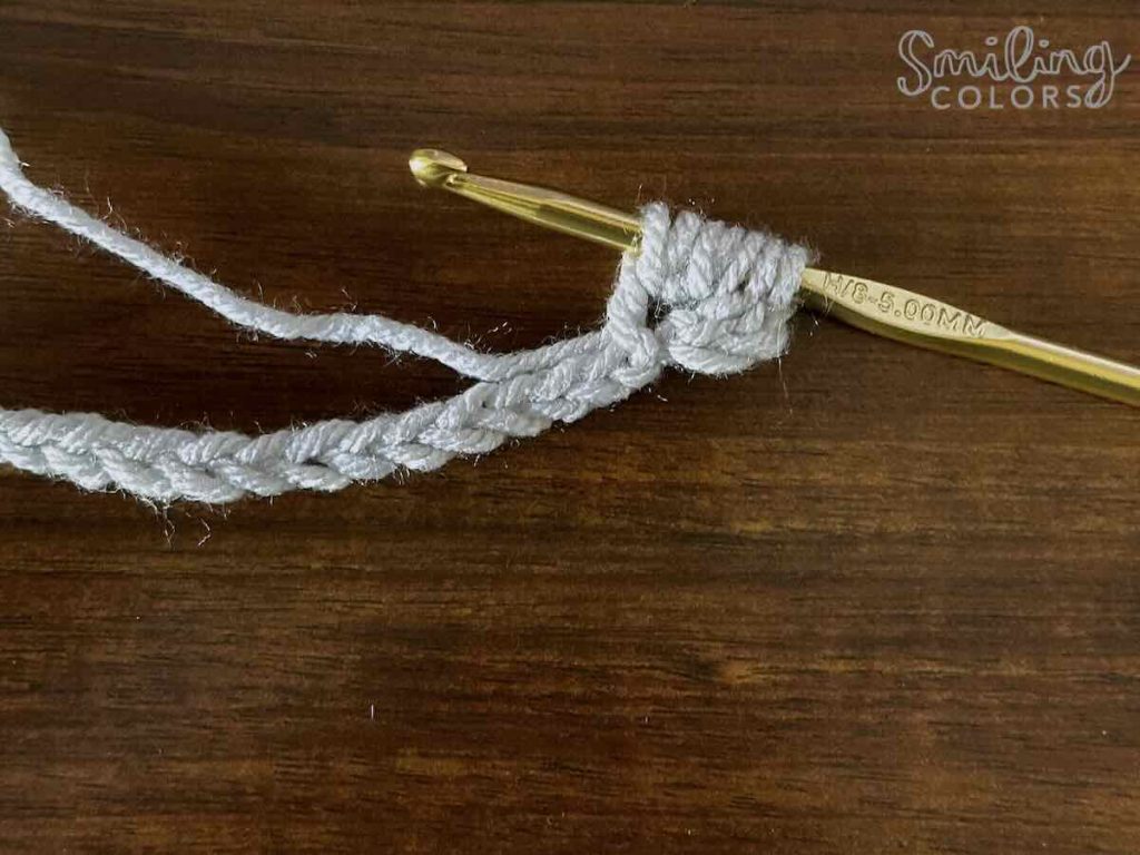 How To Crochet The Puff Stitch 4